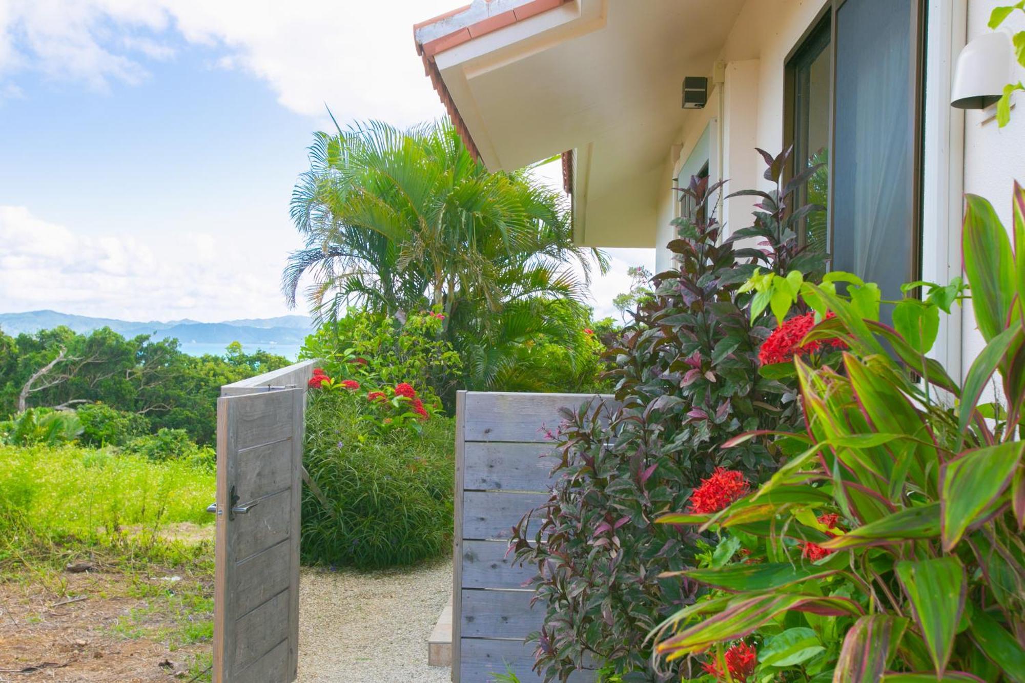 Ocean Hills Kouri Hotel Nakijin Exterior photo