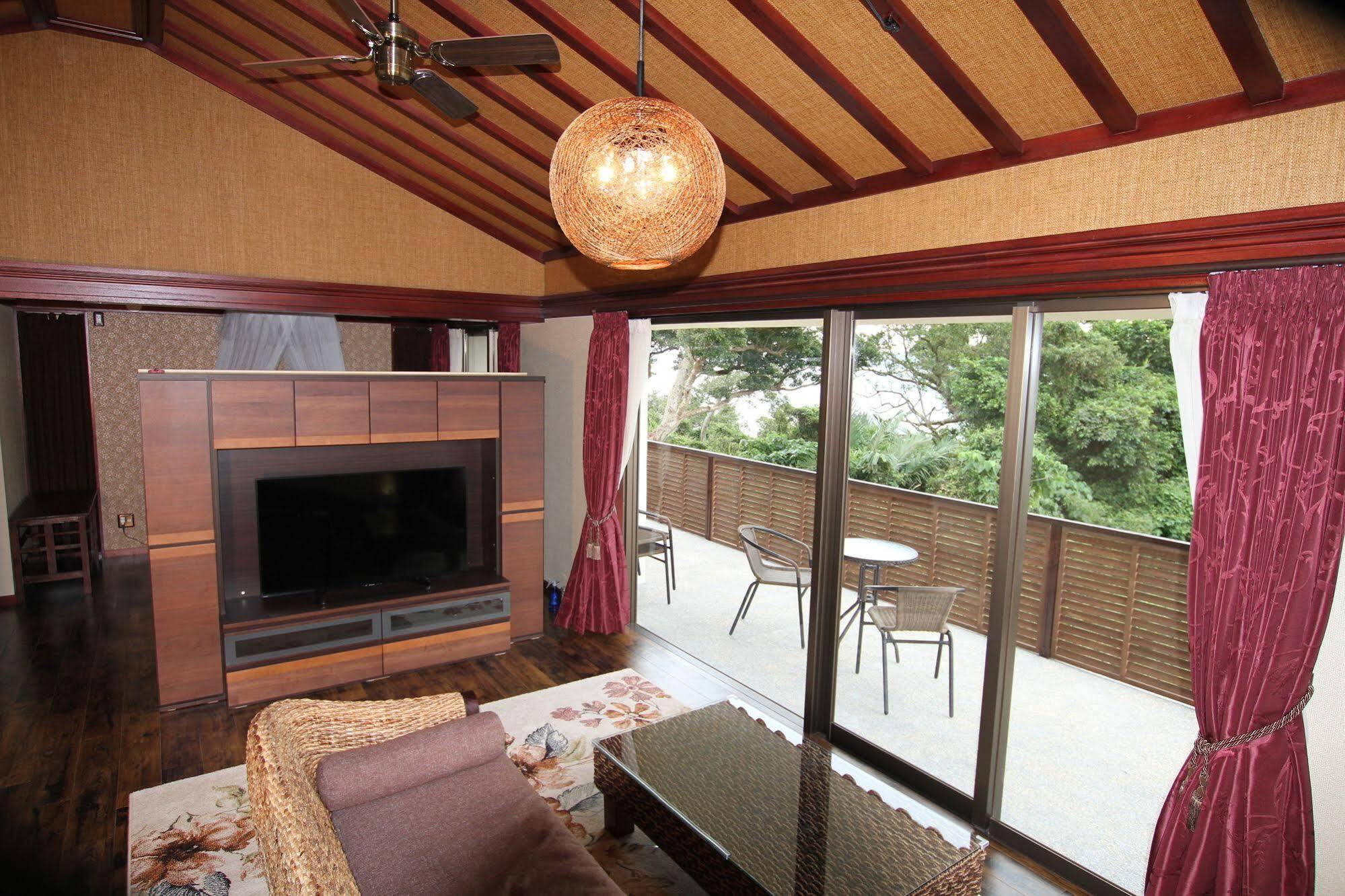 Ocean Hills Kouri Hotel Nakijin Exterior photo